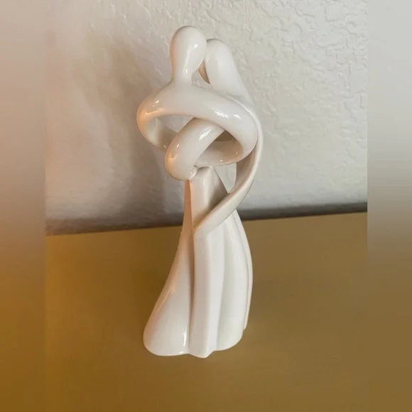 Kim Lawrence for Enesco "Circle of Love-Always" figurine - Picture 5 of 7